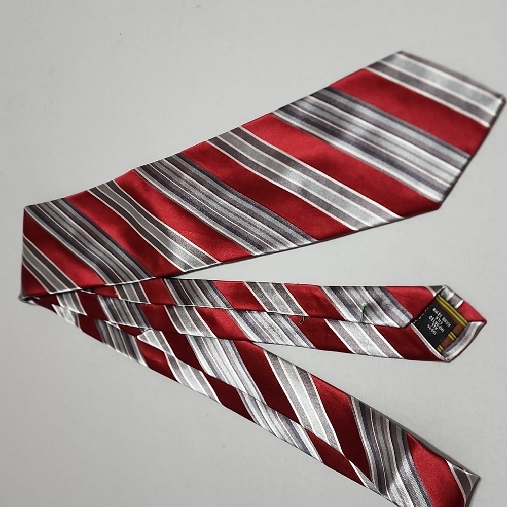 BCBG Attitude Tie
